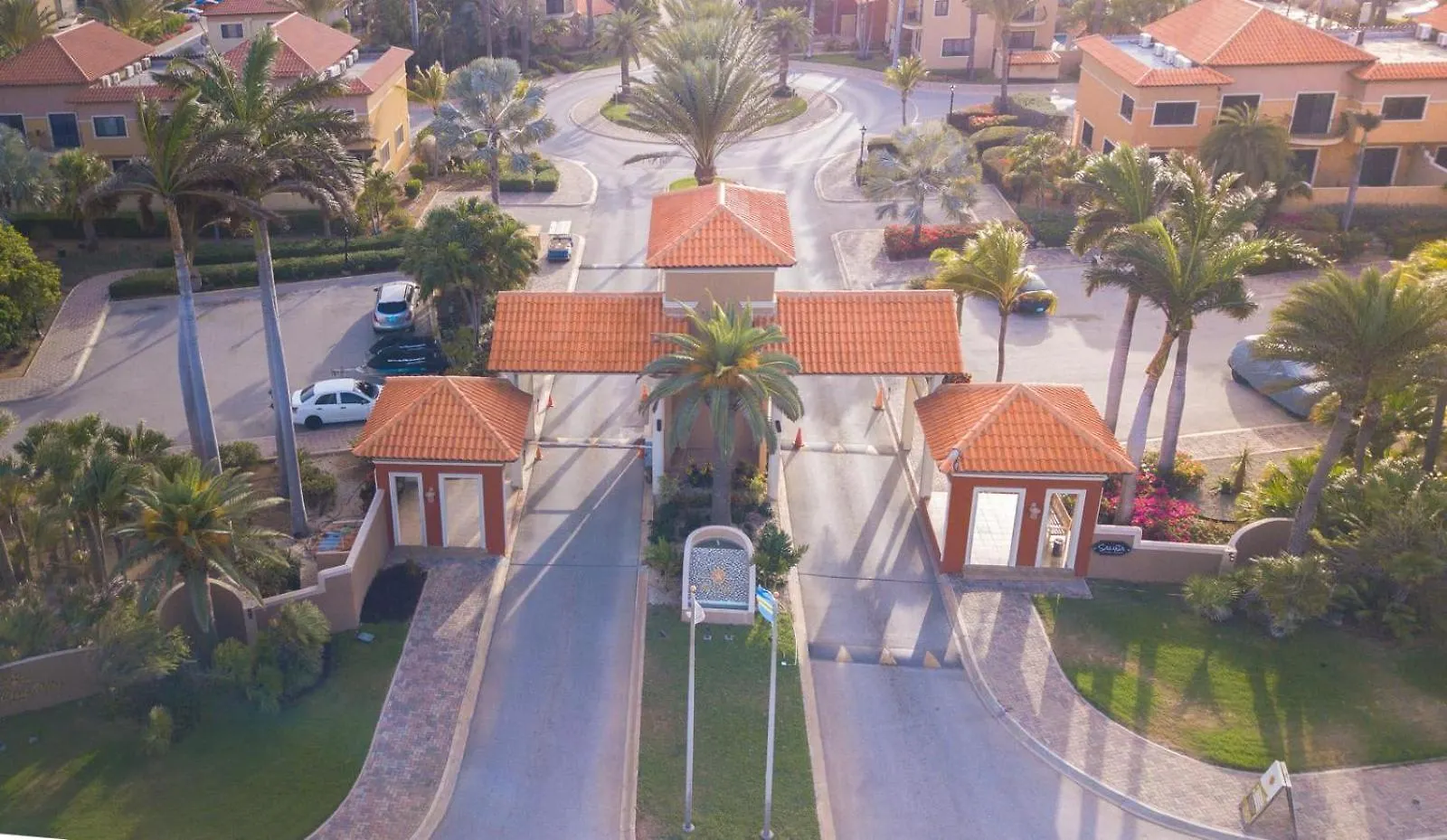 Dom wakacyjny Willa Indescribable Town House With Jacuzzi Palm Beach