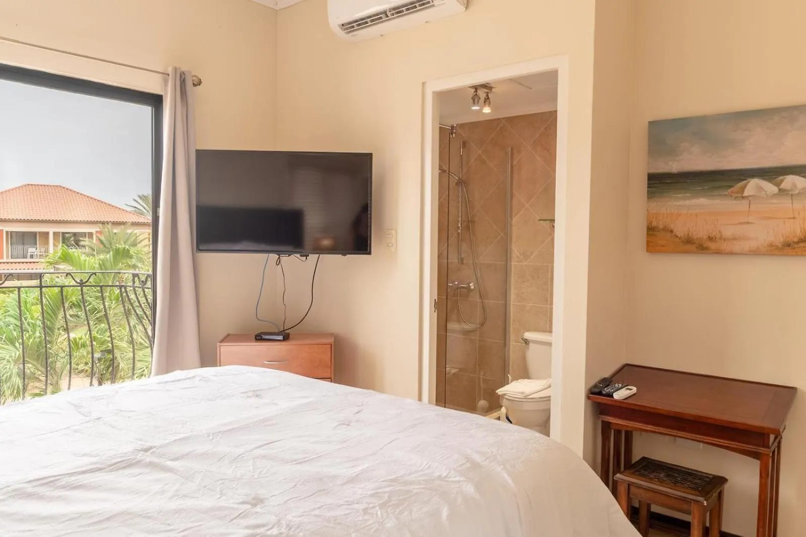 Willa Indescribable Town House With Jacuzzi Palm Beach